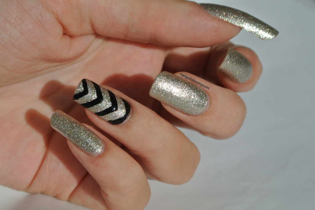 goldblackstripes