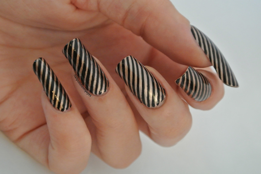 Black-Gold-Stripes1.2