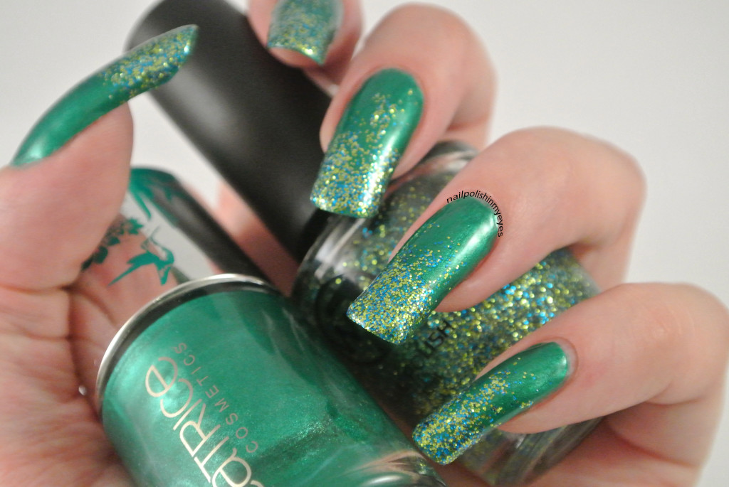 Green-Christmas-Glitter-Gradient