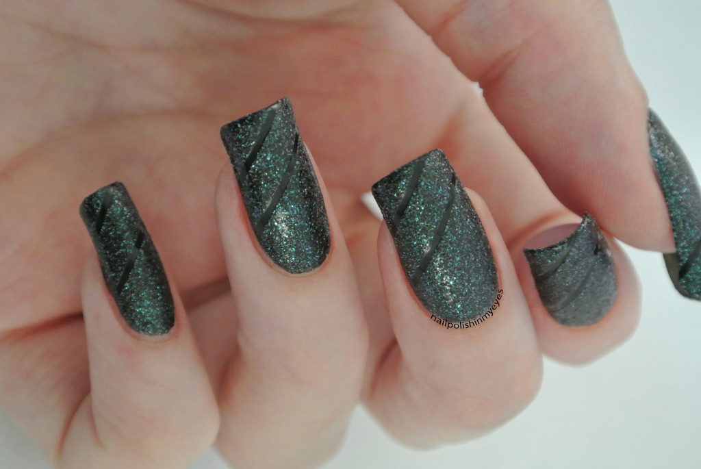 Black-Green-Textured-Stripes-1