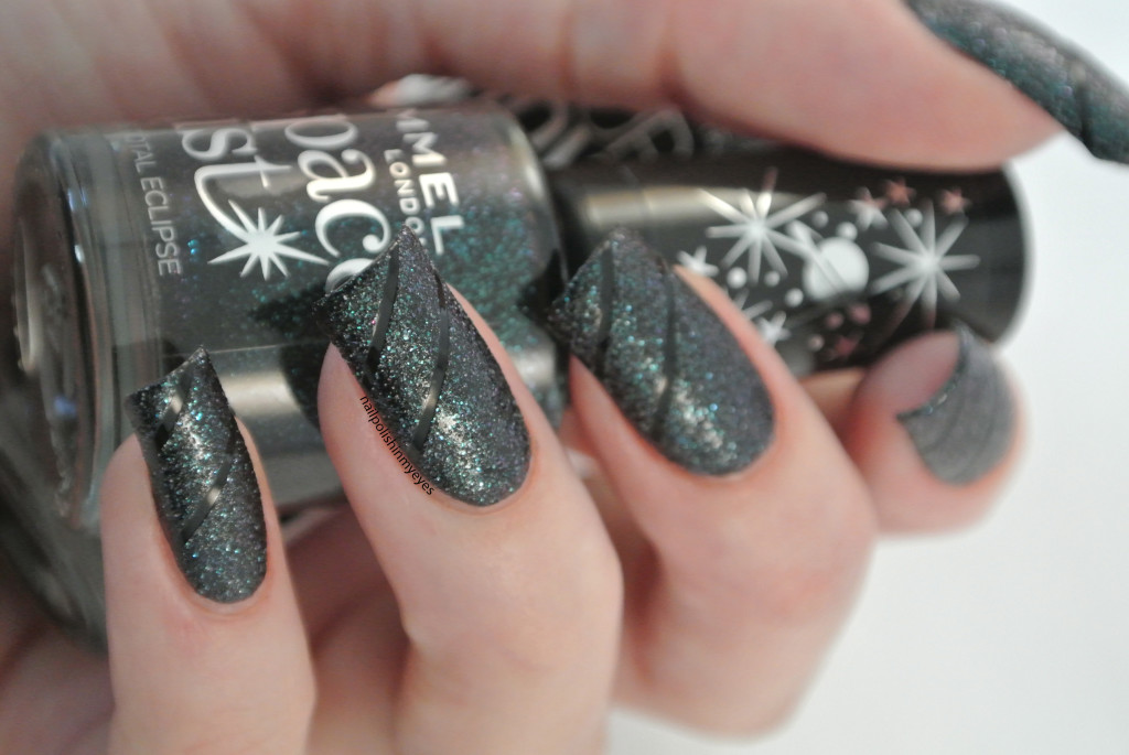 Black-Green-Textured-Stripes-1.2