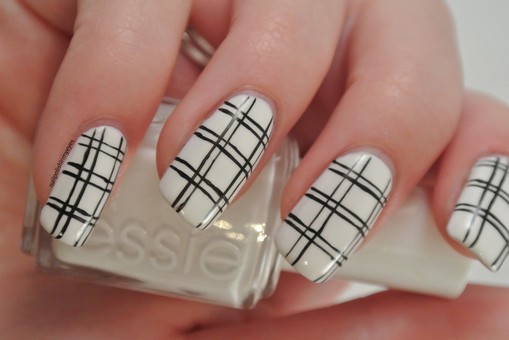 White-Black-Stripes