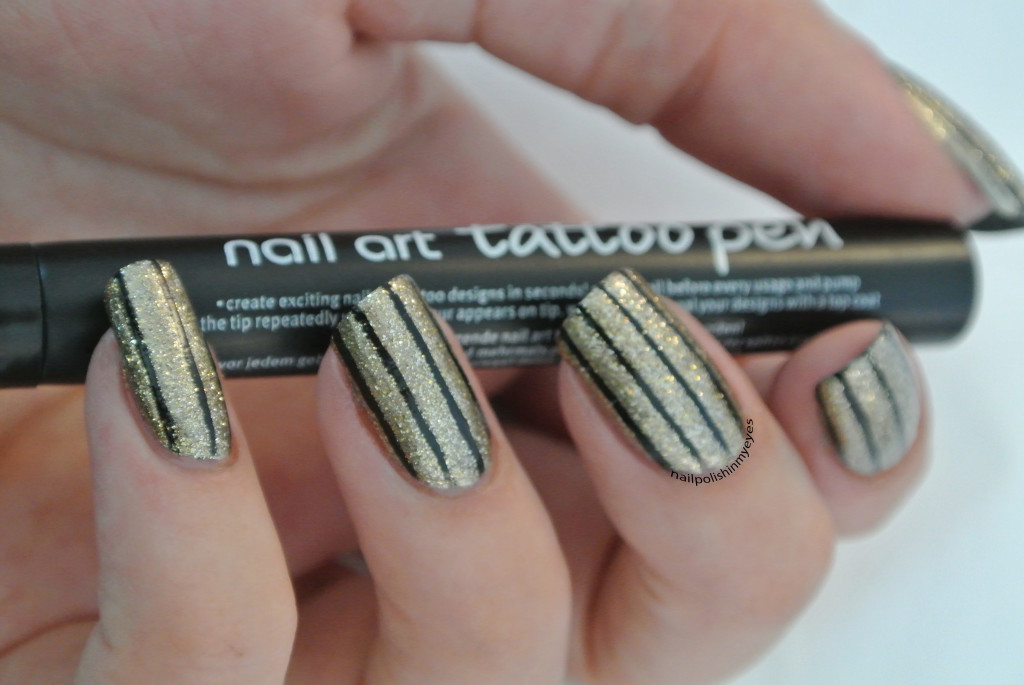 Gold-Glitter-Black-Stripes-1.3